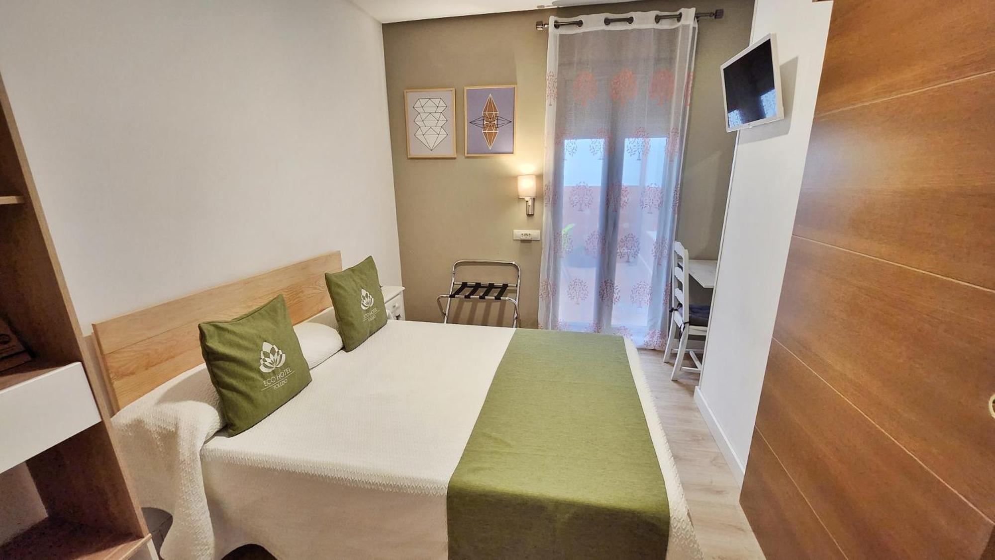 Hotel Eco 2*