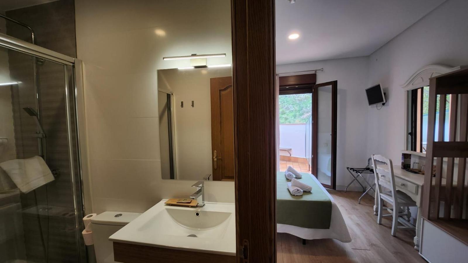 Eco Hotel 2*