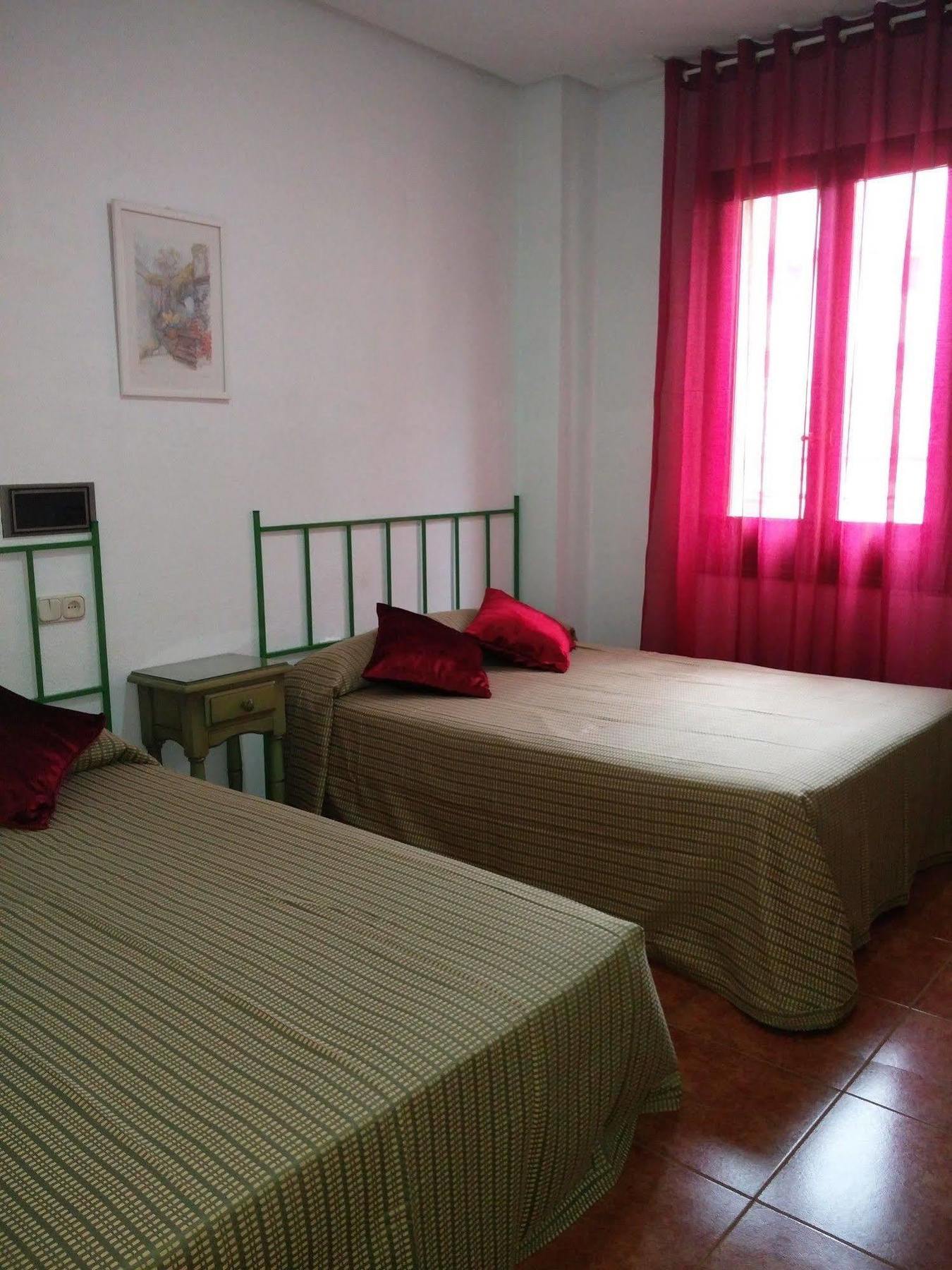 Eco Hotel 2*